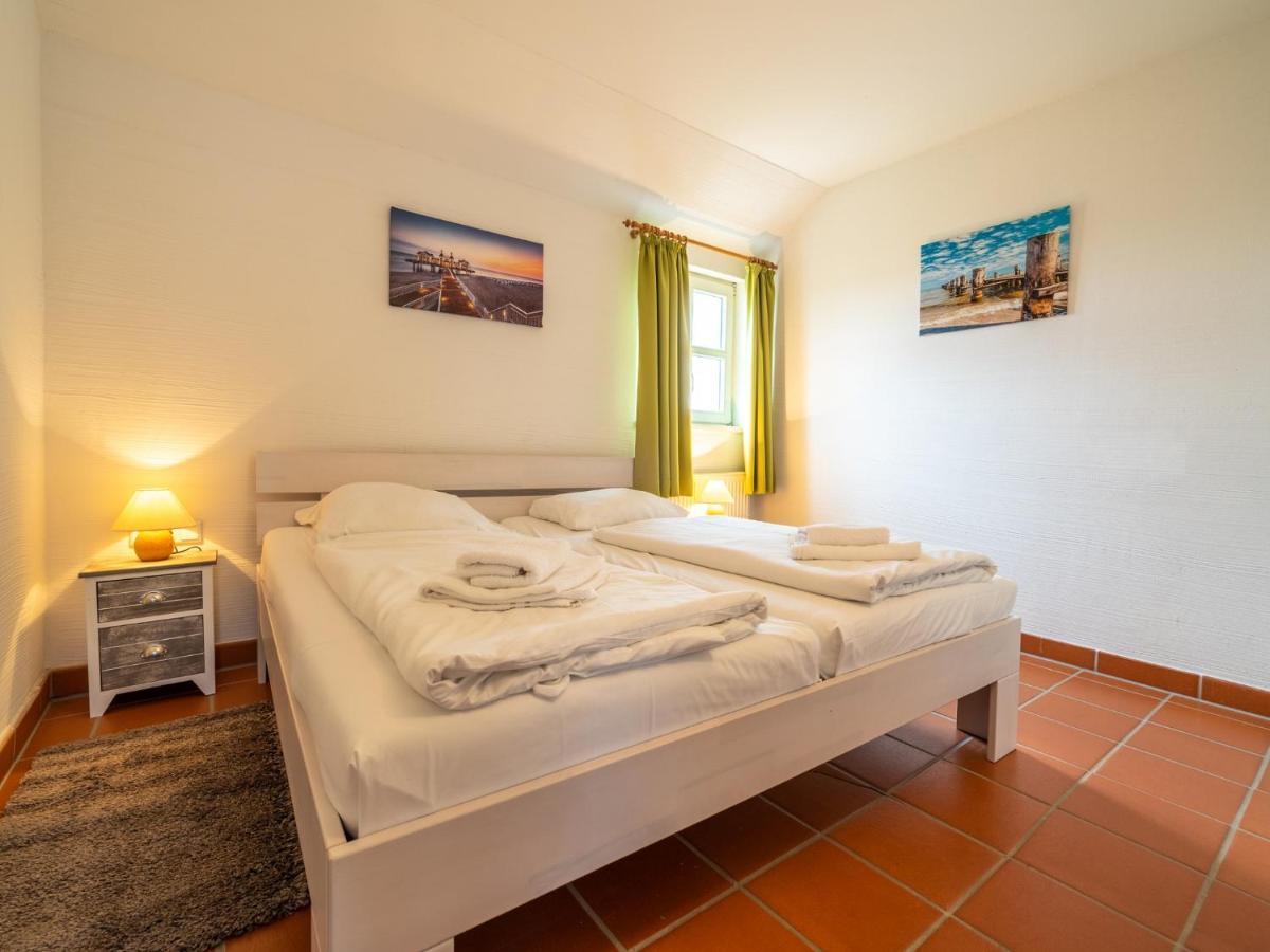 Feriendorf Rugana - Komfort Appartement Mit 2 Schlafzimmern Und Terrasse D03 Dranske Ngoại thất bức ảnh